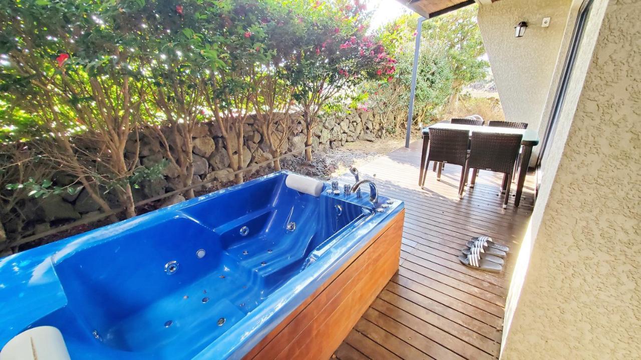 Marvillrick Spa&Poolvilla Csedzsu Kültér fotó