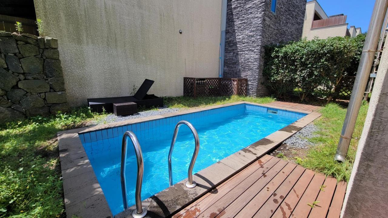 Marvillrick Spa&Poolvilla Csedzsu Kültér fotó
