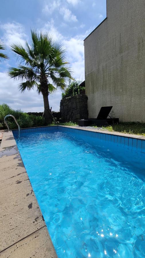 Marvillrick Spa&Poolvilla Csedzsu Kültér fotó